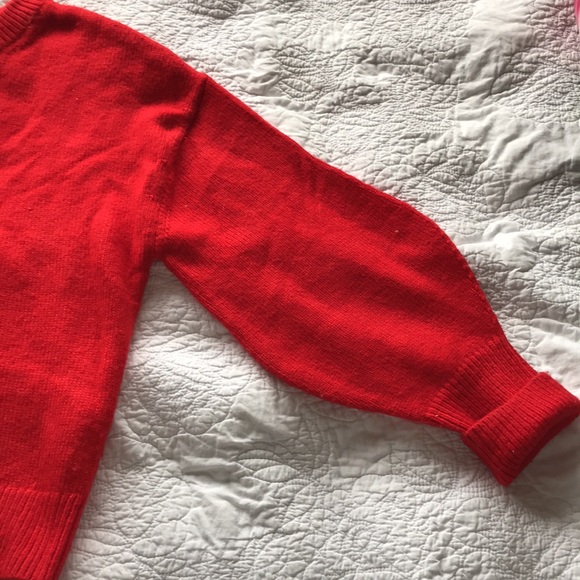 H&M Sweater - Picture 2 of 5